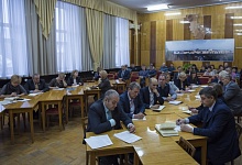 Ремонт крыльца в здании ЗАГСа Ухты будет продлен ещё на неделю