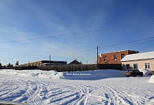 НА ЗАМШЕВОМ